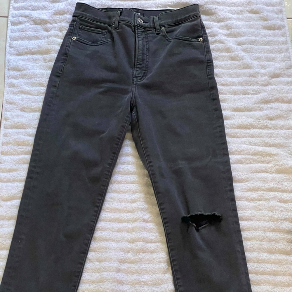 Express high mom jeans